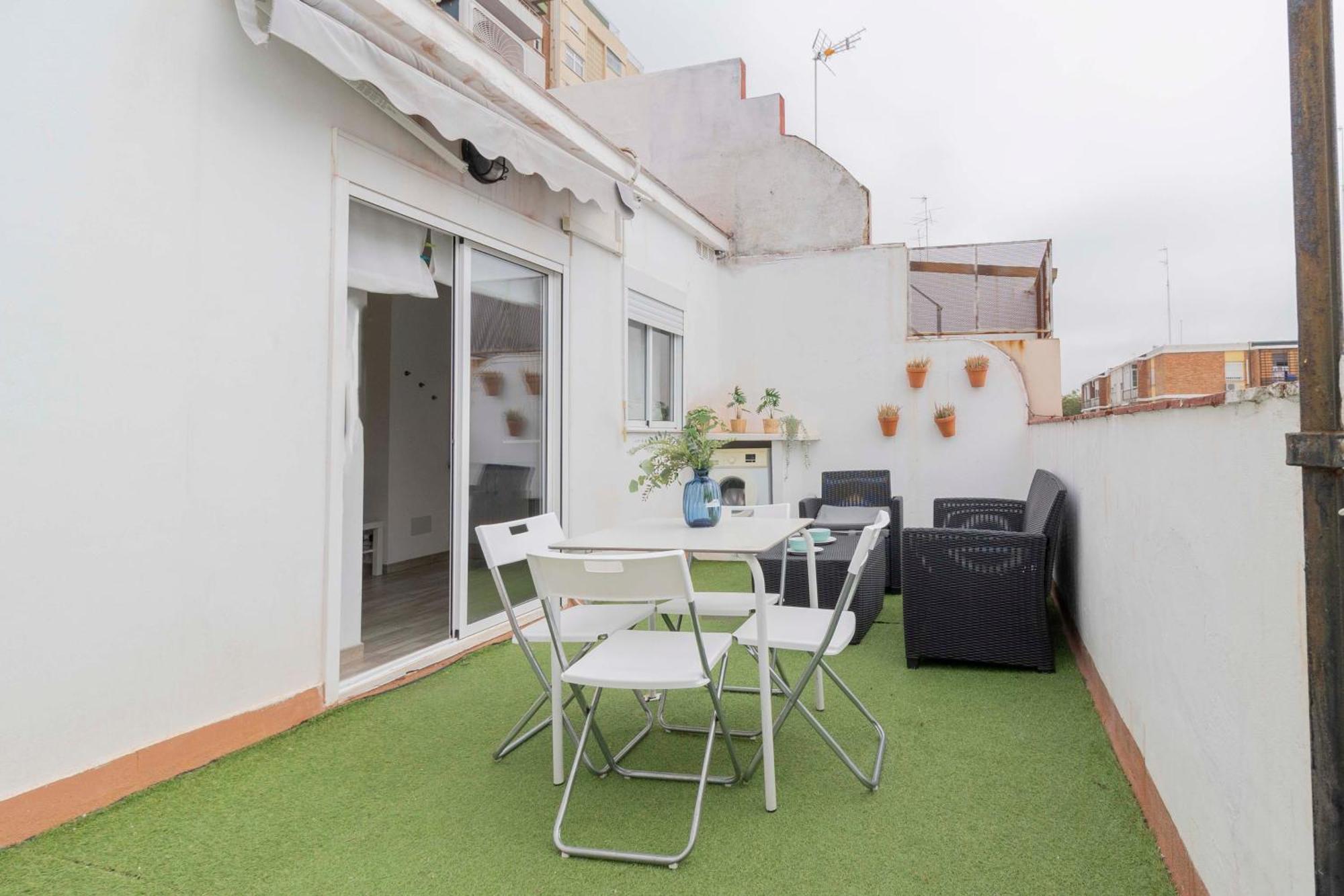 Apartamentos Los Remedios Σεβίλλη Εξωτερικό φωτογραφία