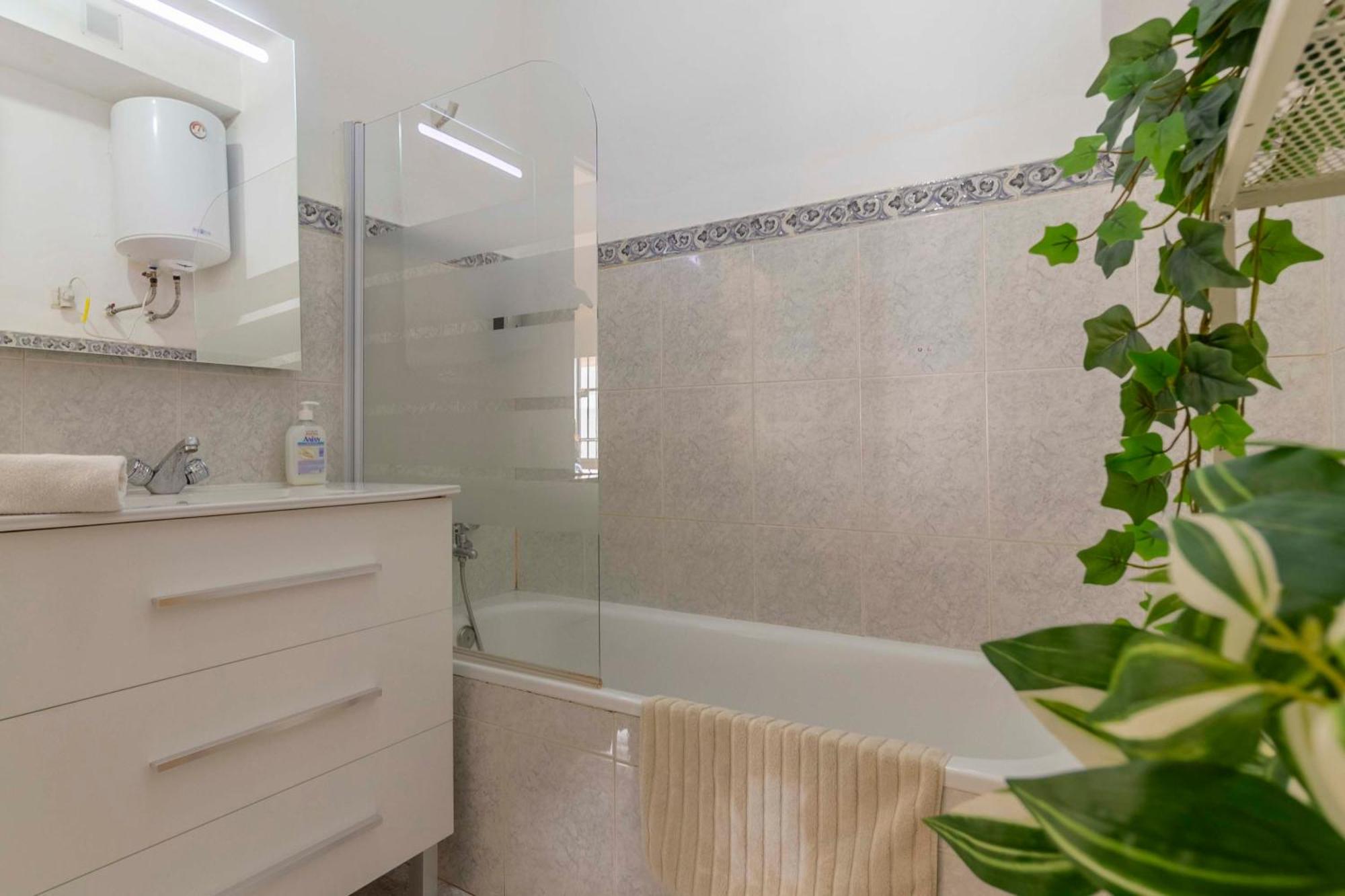 Apartamentos Los Remedios Σεβίλλη Εξωτερικό φωτογραφία